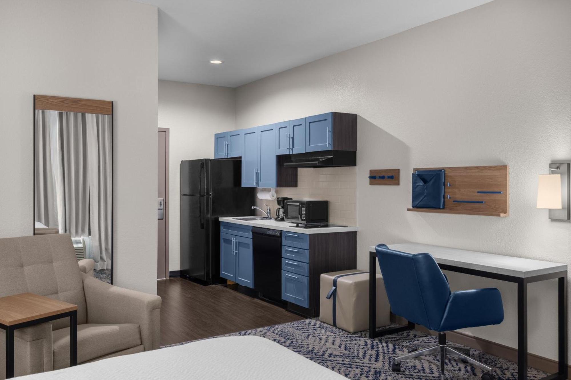 Candlewood Suites Alexandria By Ihg Exterior foto