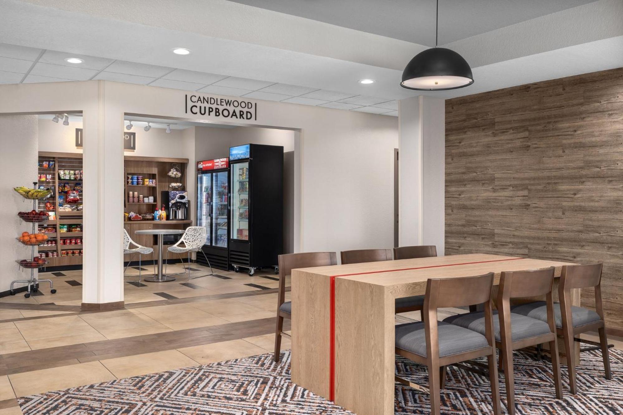 Candlewood Suites Alexandria By Ihg Exterior foto